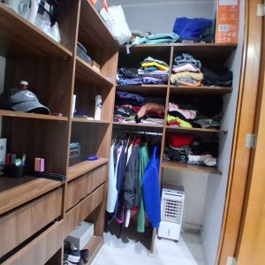 Venta dpto. como nuevo en Plaza de Asís/ Las Condes / Cantagallo full