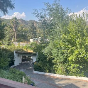 Venta espectacular  casa colonial, Mediterránea con desniveles / Camino el Cajón / Lo Barnechea full