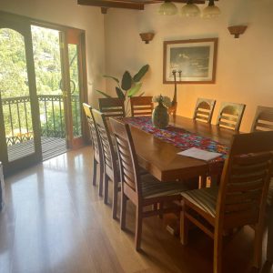 Venta espectacular  casa colonial, Mediterránea con desniveles / Camino el Cajón / Lo Barnechea full
