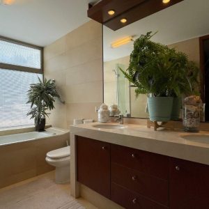Venta  exclusivo dpto. en condominio | Carolina Rabat | Sta. María Manquehue | Vitacura full