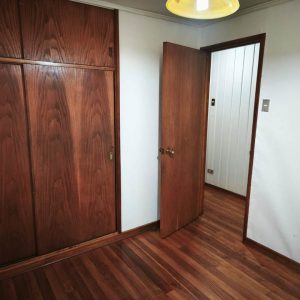Amplia Casa Habitacional o Comercial en Exclusivo Sector de Osorno | 4 Dormitorios | Quincho | 218 m² Construidos full
