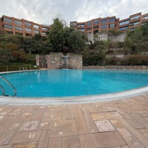 Venta  exclusivo dpto. en condominio | Carolina Rabat | Sta. María Manquehue | Vitacura full