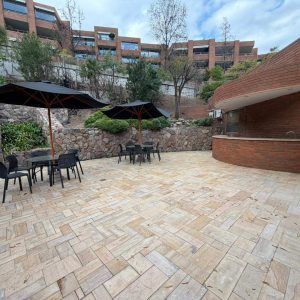 Venta  exclusivo dpto. en condominio | Carolina Rabat | Sta. María Manquehue | Vitacura full