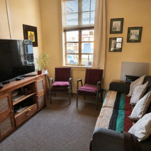 Venta amplia casa con destino comercial, Rio negro full