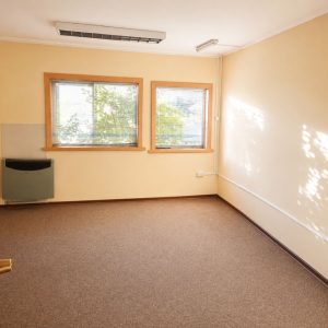 Venta amplia casa con destino comercial, Rio negro full