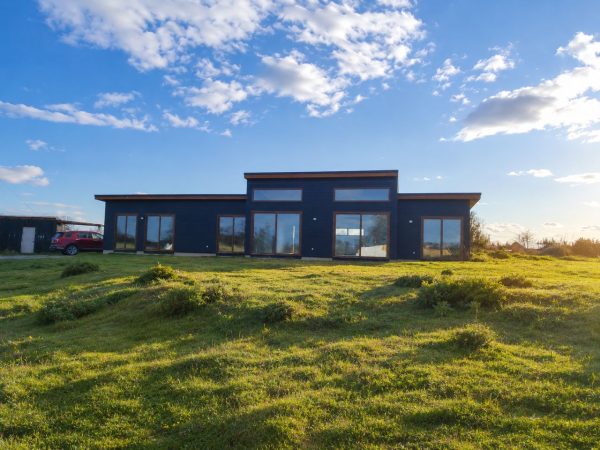 Venta Casa Nueva, 4 Dormitorios / Parcela / Camino a Puerto Octay / Osorno