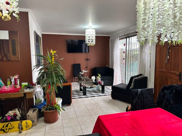 Venta Excelente Casa 2 Pisos, Sumatra / Florencio Barrios / Bilbao / La Reina