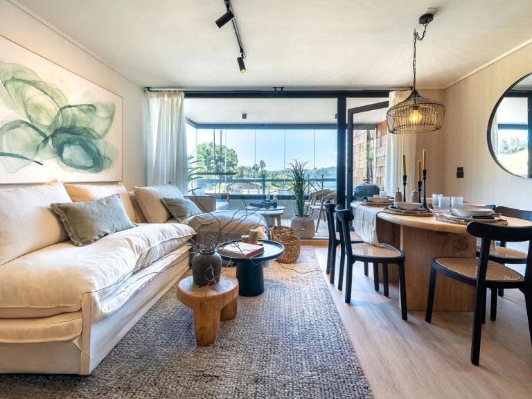 Venta Dúplex Nuevo / Primera Línea Lago Llanquihue / 3 Dormitorios + 3 Baños / Puerto Varas
