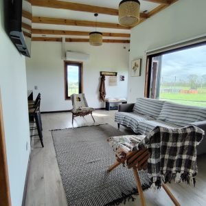 Venta Casa en Parcela 5.000 m² / 2 Dormitorios + 1 Baño / Condominio – Río Negro / Región de Los Lagos full